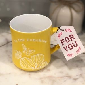 ✨NWT✨ Sheffield Home BE THE SUNSHINE Floral Yellow & White Ceramic Mug